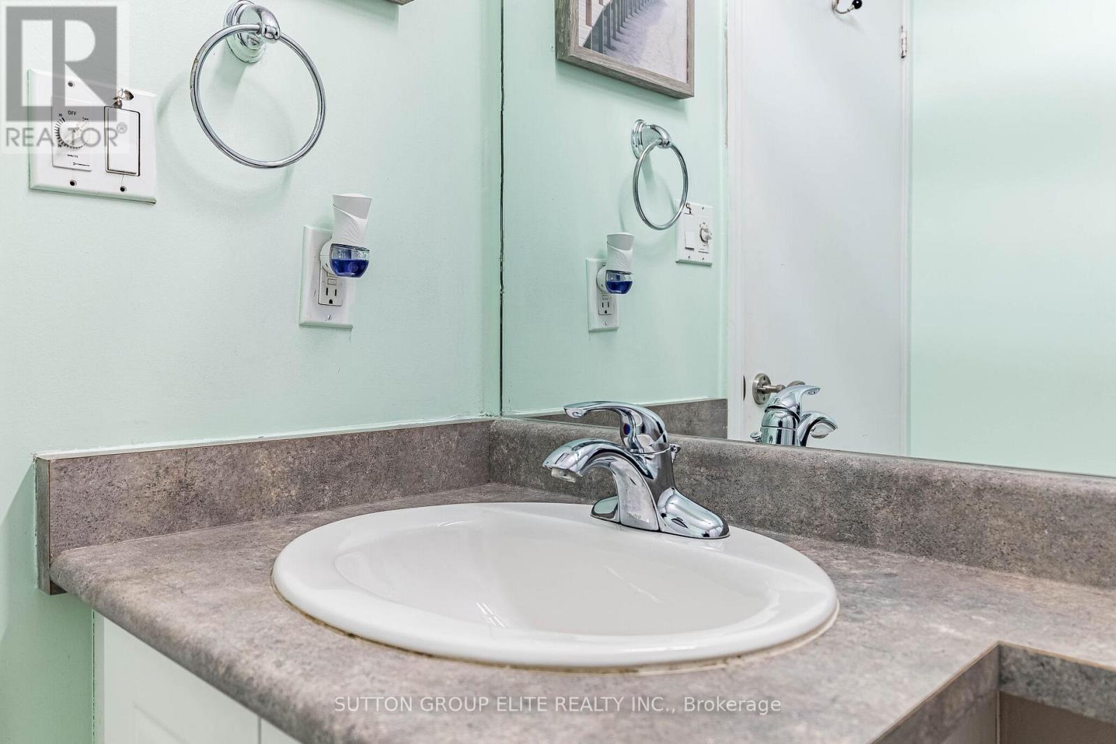 #308 1359 RATHBURN ROAD E - 36