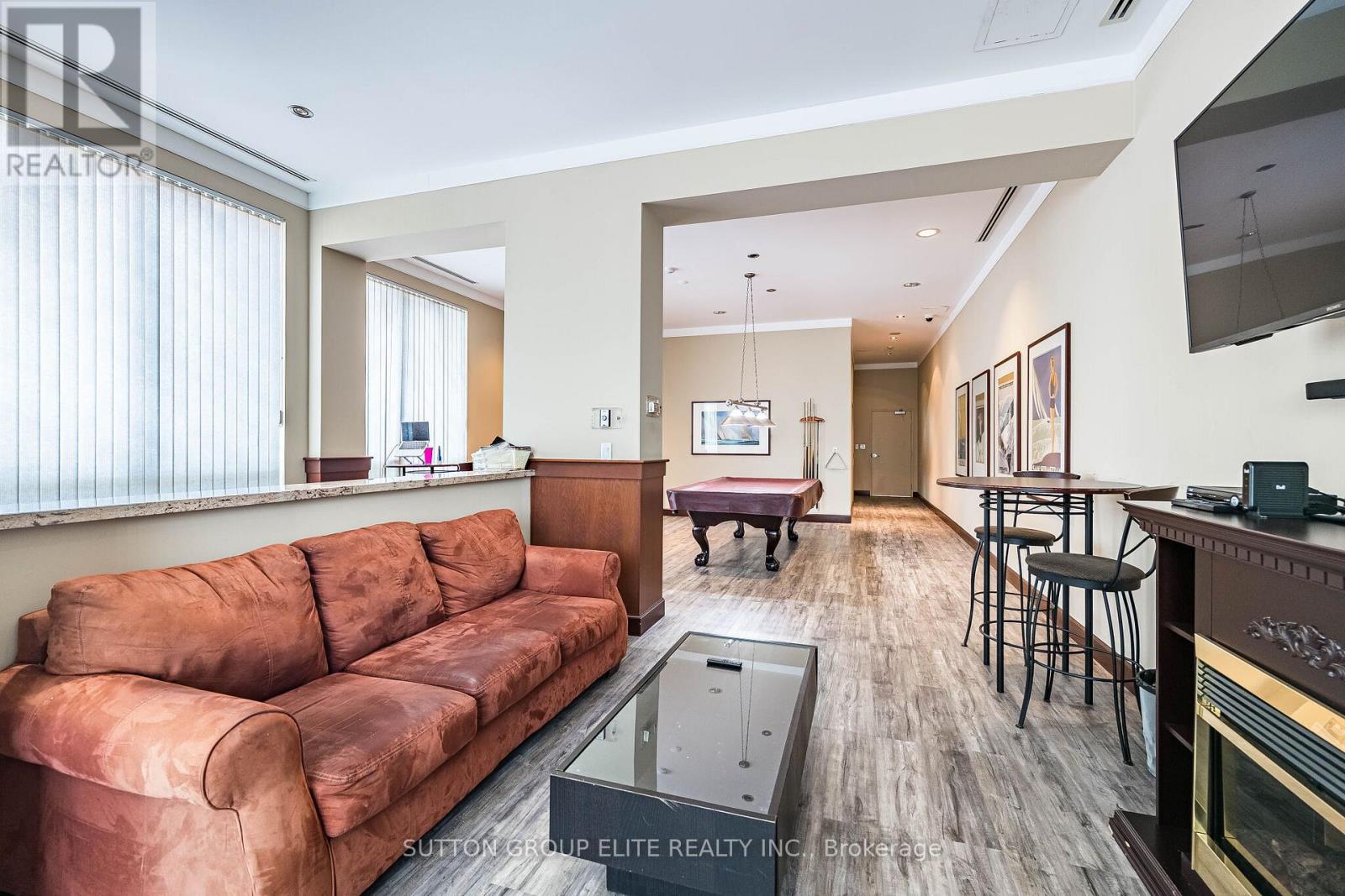 #308 1359 RATHBURN ROAD E - 45