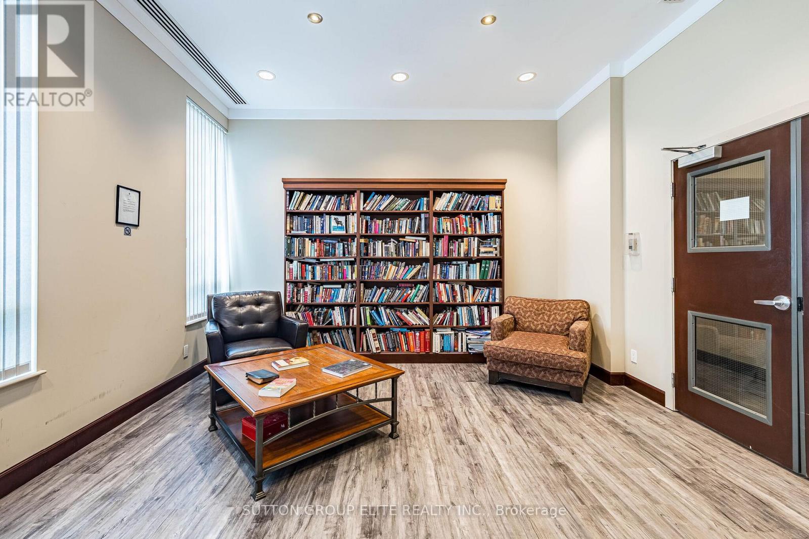 #308 1359 RATHBURN ROAD E - 46