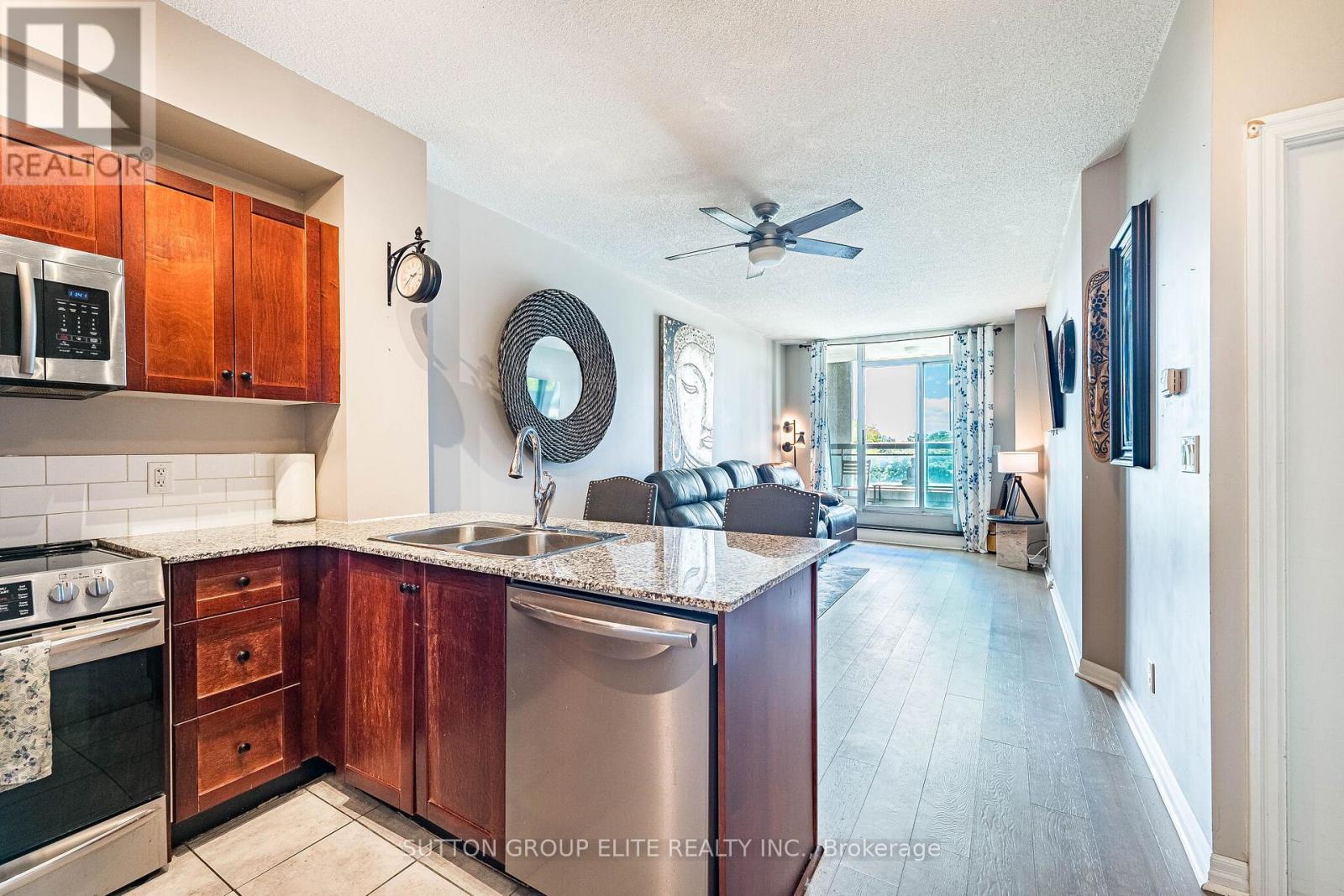 #308 1359 RATHBURN ROAD E - 8