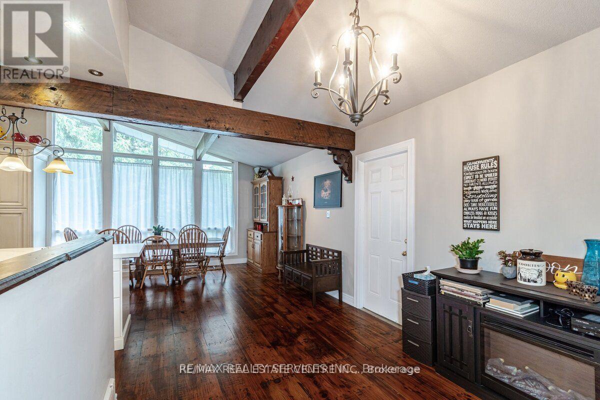 104 KENNEDY ROAD - 9