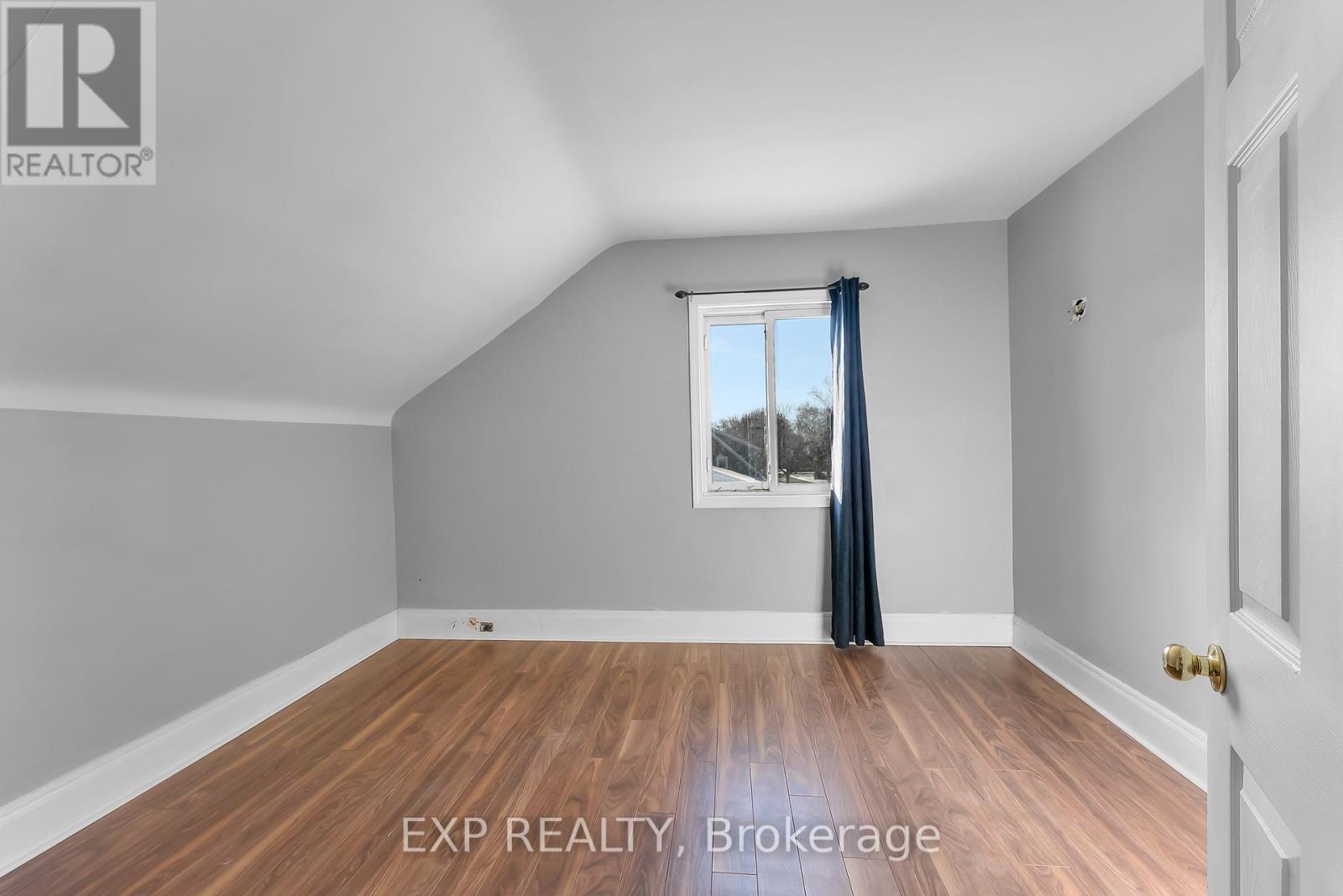5932 CARLTON AVENUE - 15