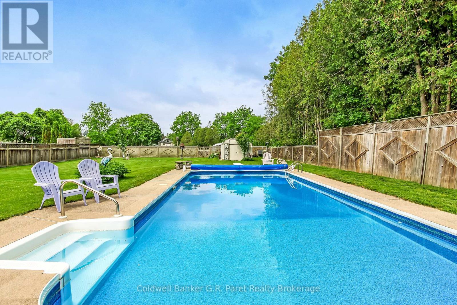 27 WOODCOCK DRIVE - 25