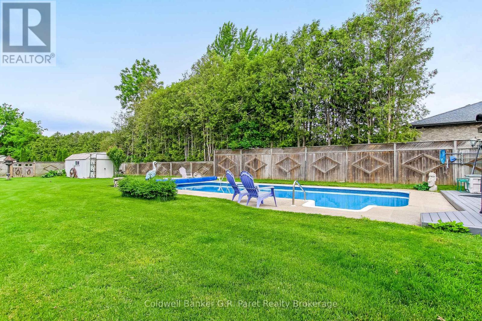 27 WOODCOCK DRIVE - 26