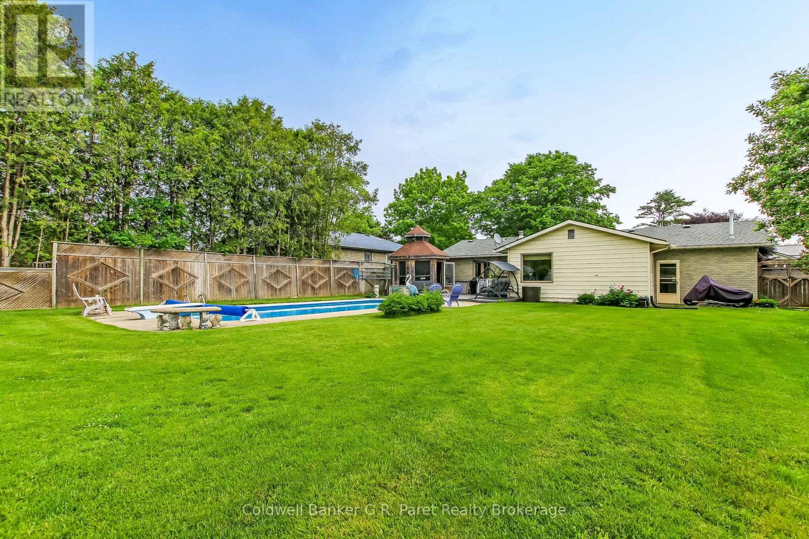 27 WOODCOCK DRIVE - 28