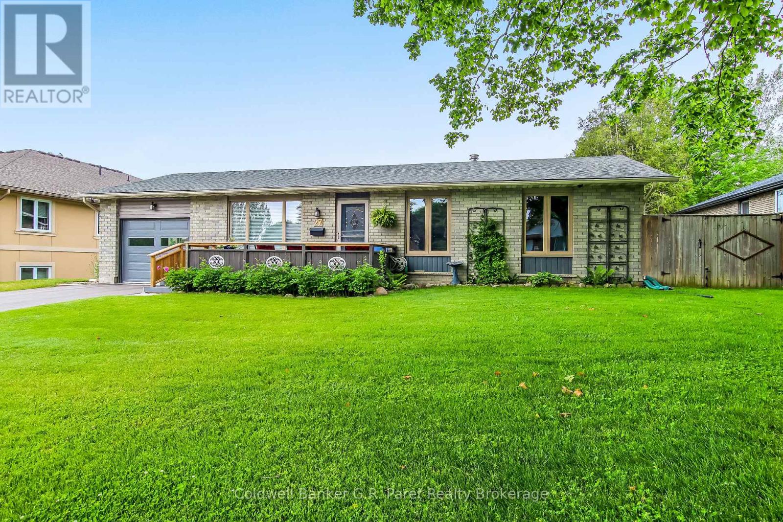 27 WOODCOCK DRIVE - 3