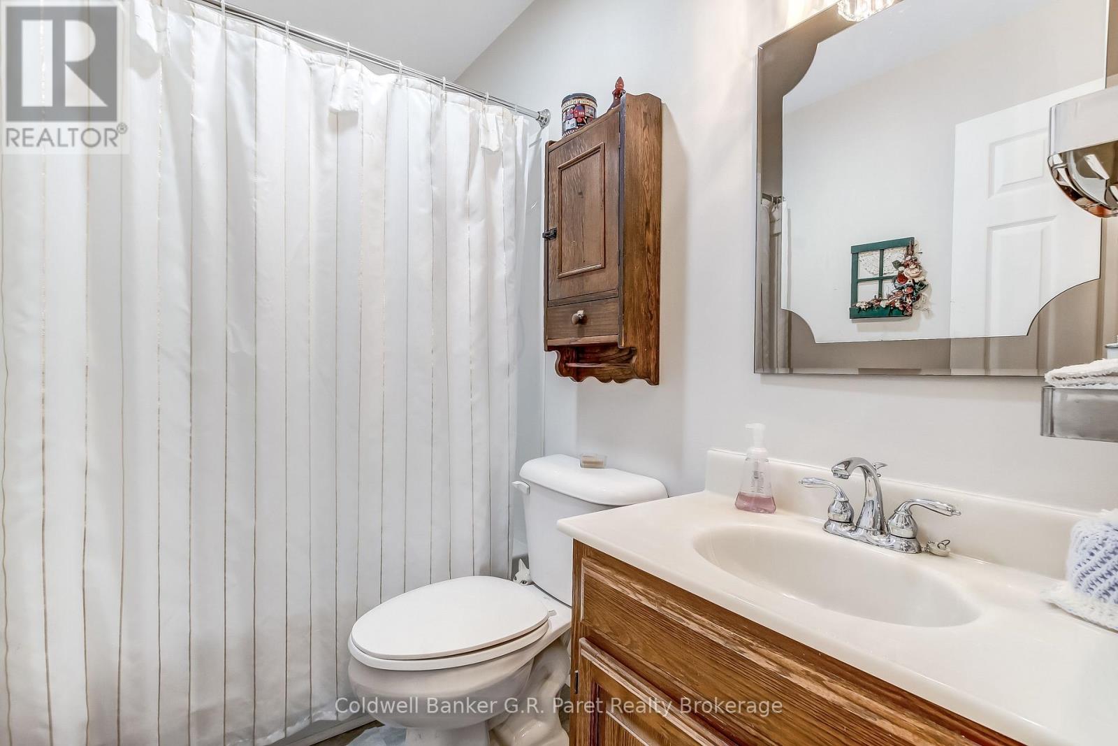 27 WOODCOCK DRIVE - 7