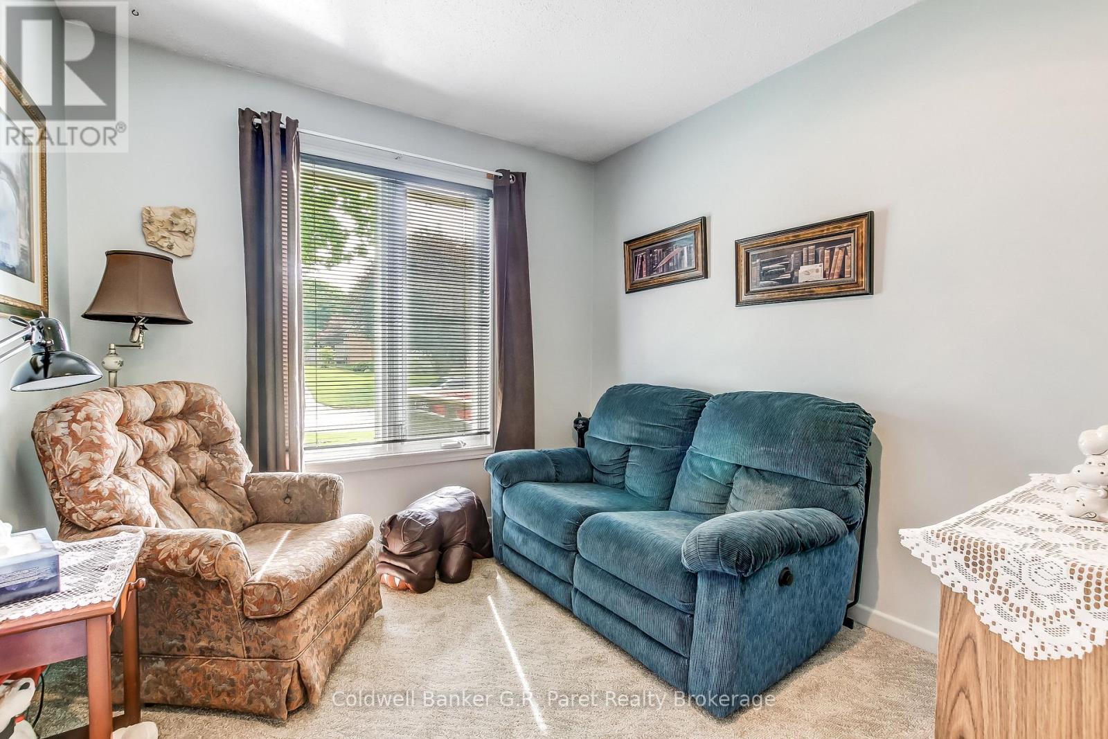 27 WOODCOCK DRIVE - 8