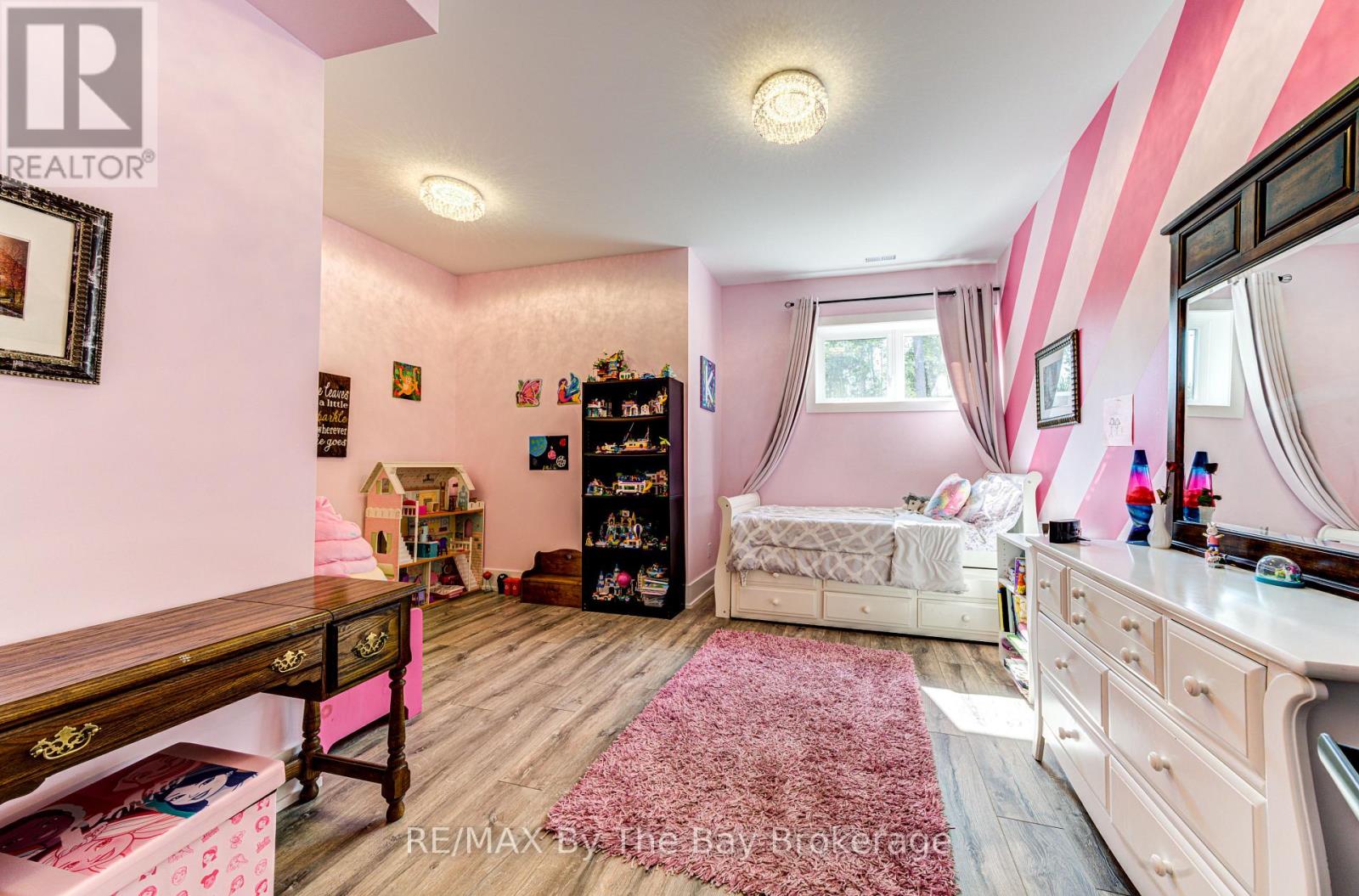 95 SPRUCE STREET - 38