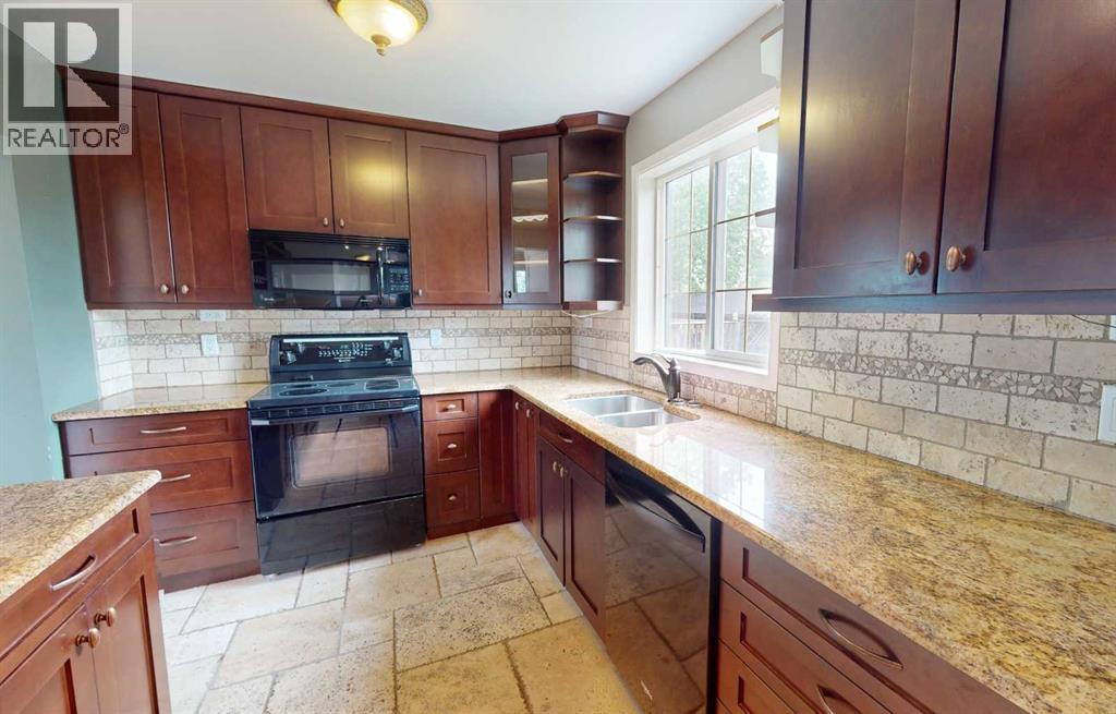 9105 96 Ave - 2