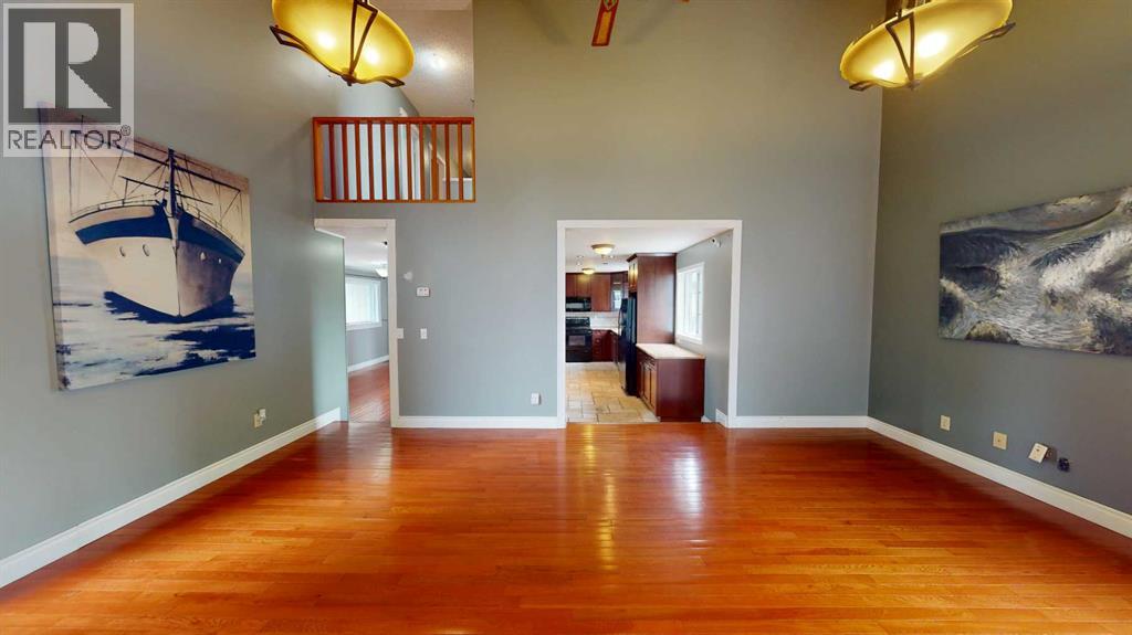 9105 96 Ave - 5