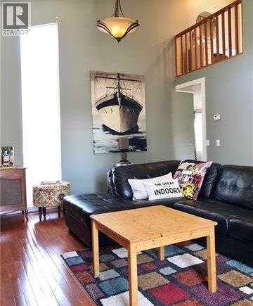 9105 96 Ave - 31