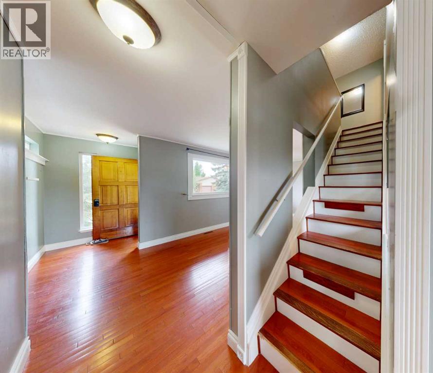 9105 96 Ave - 6