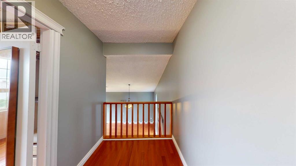 9105 96 Ave - 20
