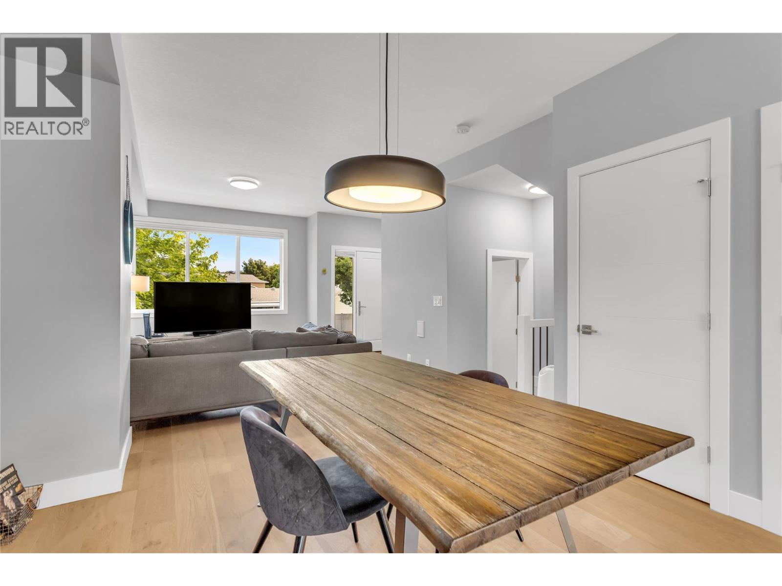 #19 300 Drysdale Boulevard - 9
