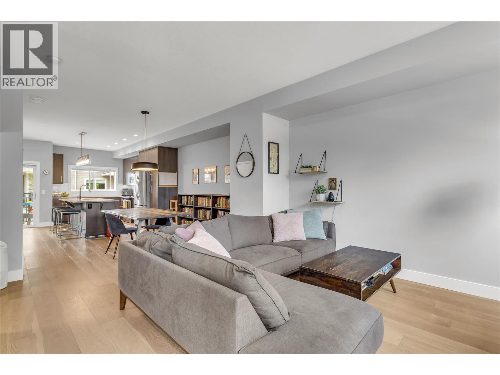 #19 300 Drysdale Boulevard - 5