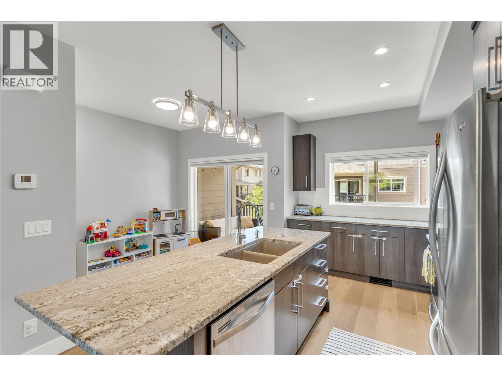 #19 300 Drysdale Boulevard - 10