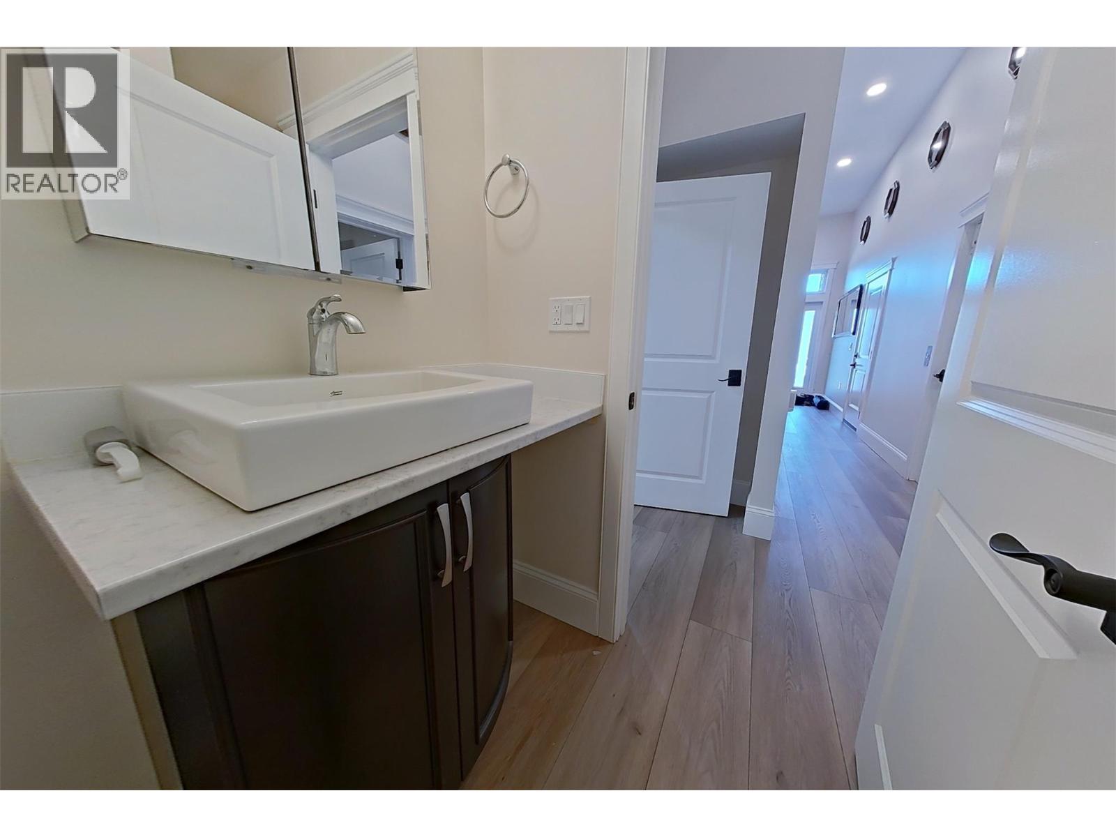 1578 MT FISHER Crescent - 67