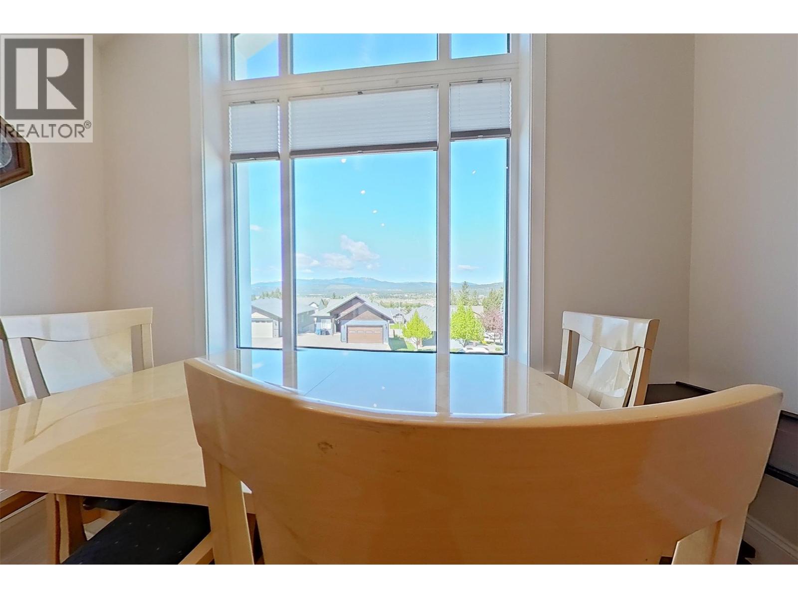 1578 MT FISHER Crescent - 19