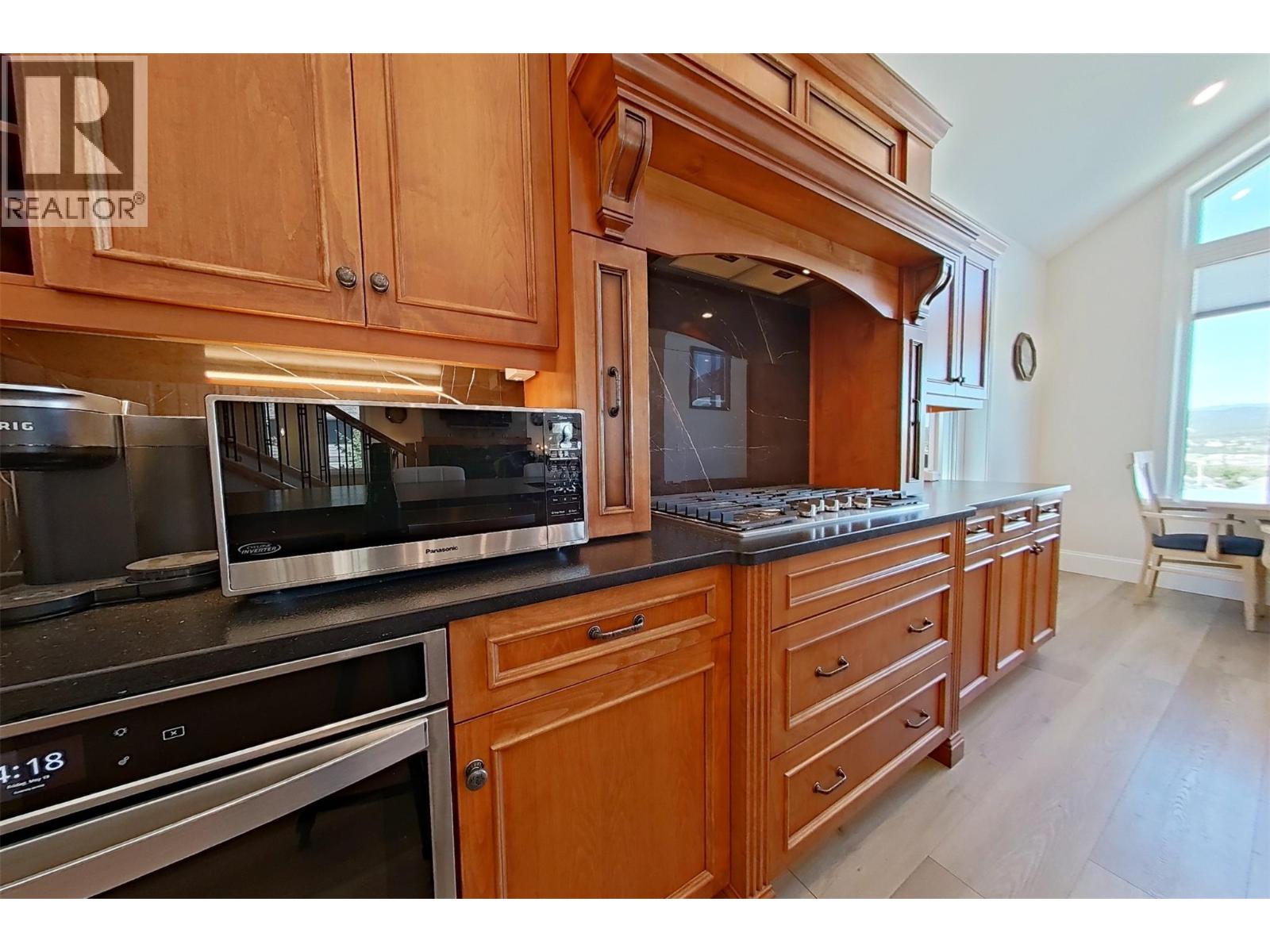 1578 MT FISHER Crescent - 21