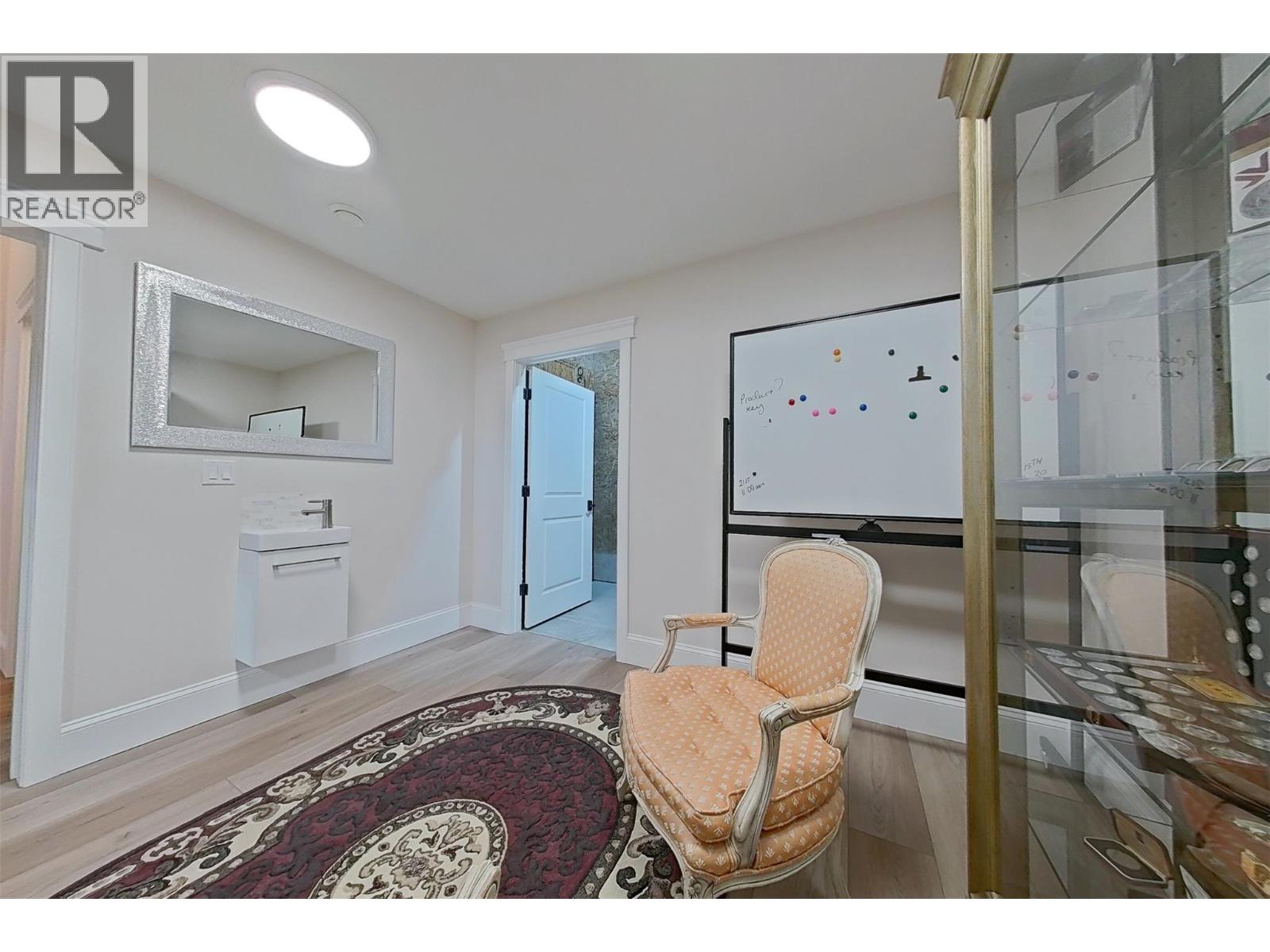 1578 MT FISHER Crescent - 64