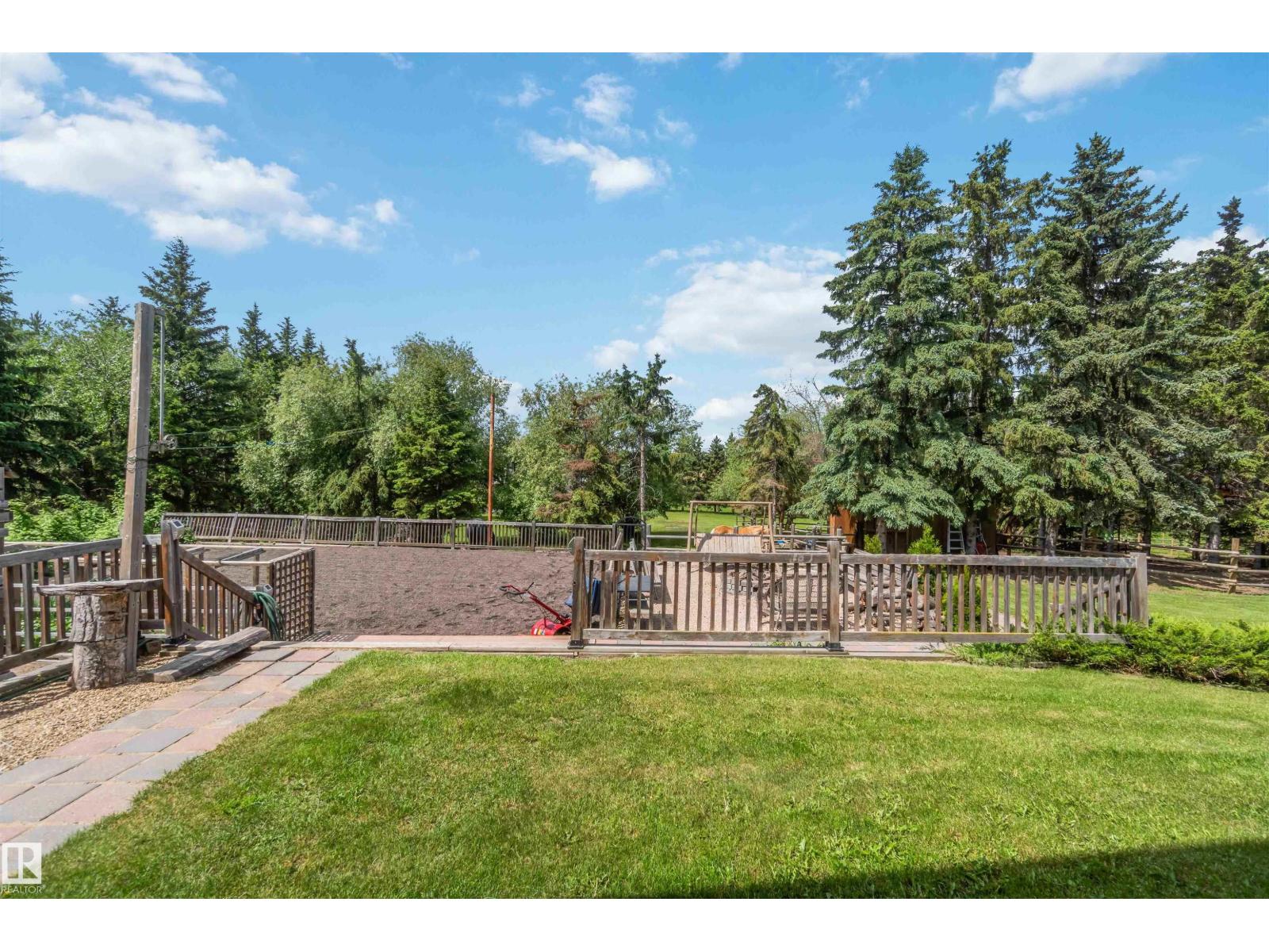 #253 22112 TWP ROAD 531 - 46