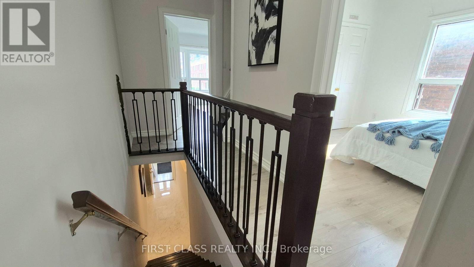 356 WALLACE AVENUE - 22