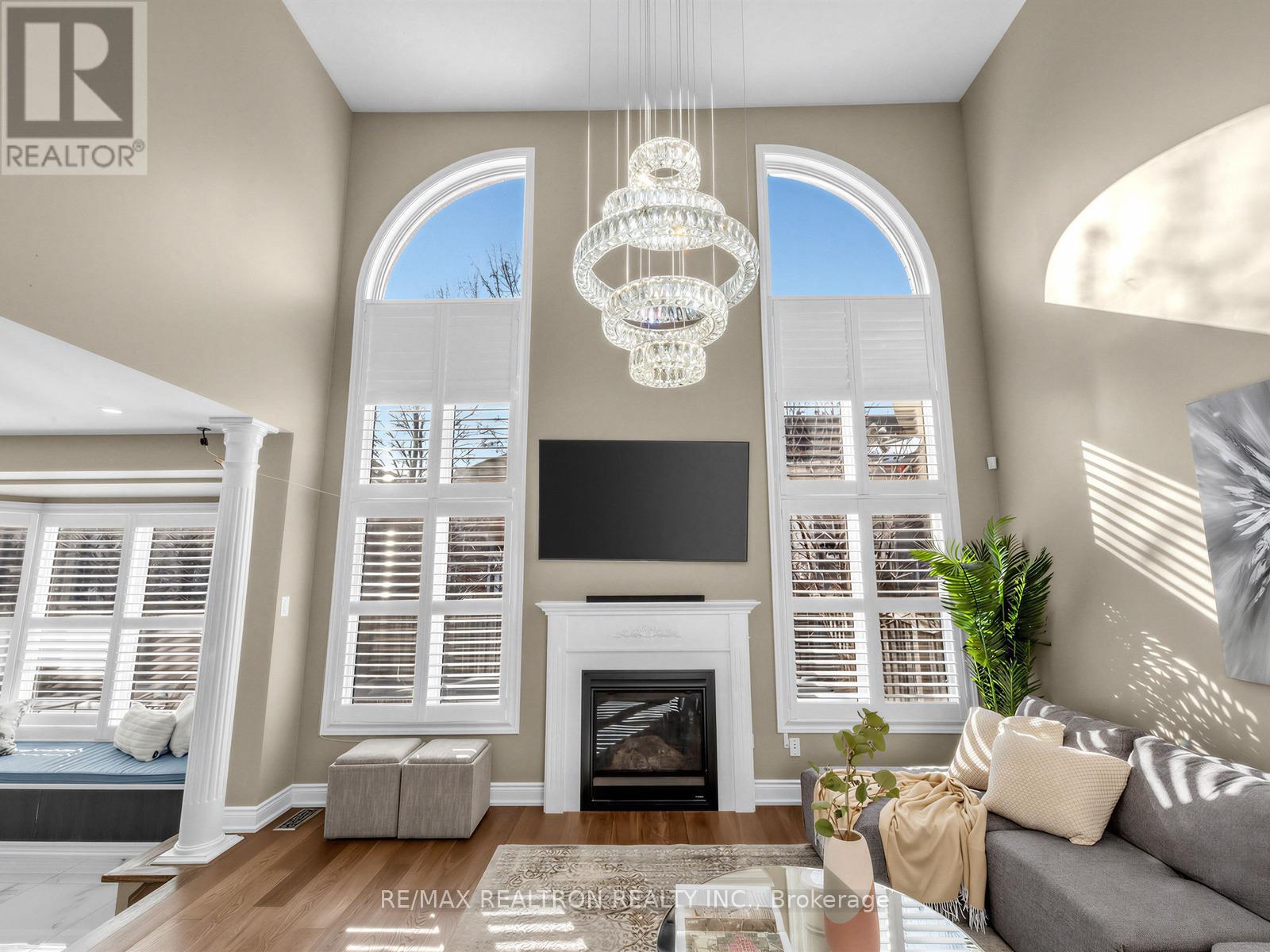 21 RENNIE AVENUE - 11
