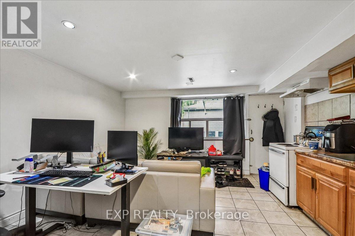 346 WESTMOUNT AVENUE - 22