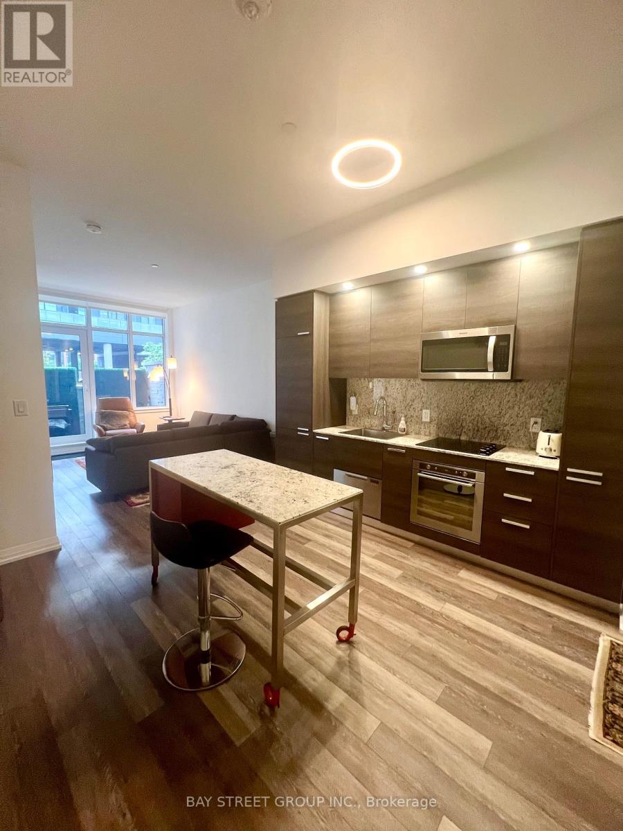 #102 75 CANTERBURY PLACE - 3