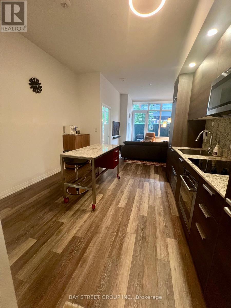 #102 75 CANTERBURY PLACE - 4