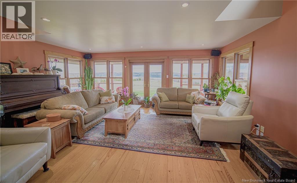3506 Lower Cambridge Road - Image 9