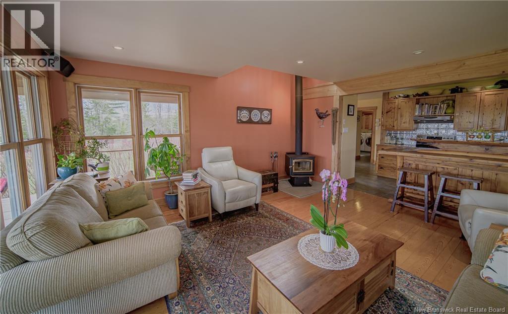 3506 Lower Cambridge Road - Image 10