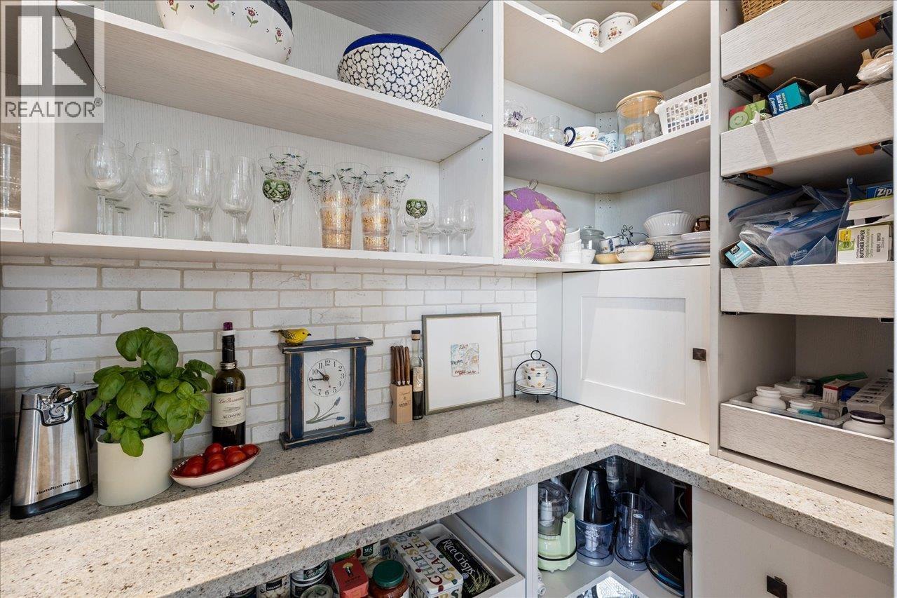 4693 W 3RD AVENUE, Vancouver
