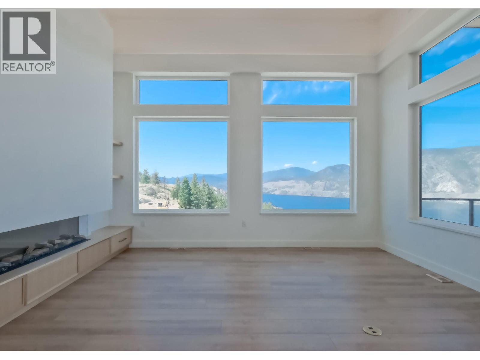 #106 3331 EVERGREEN Drive - 17