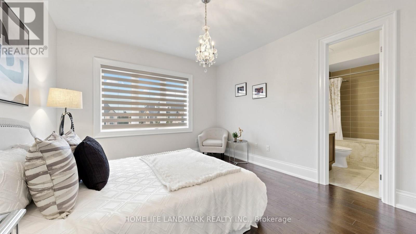 49 LANGDON DRIVE - 31