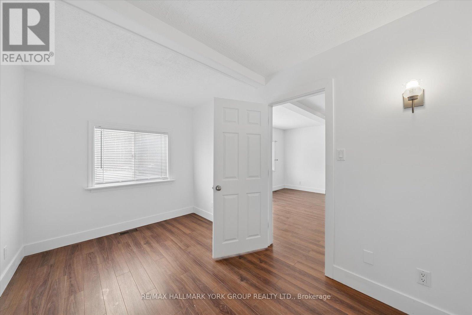 27008 KENNEDY ROAD - 17