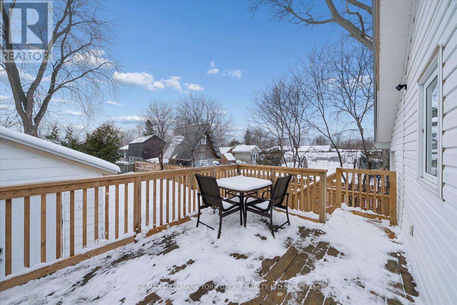 27008 KENNEDY ROAD - 21