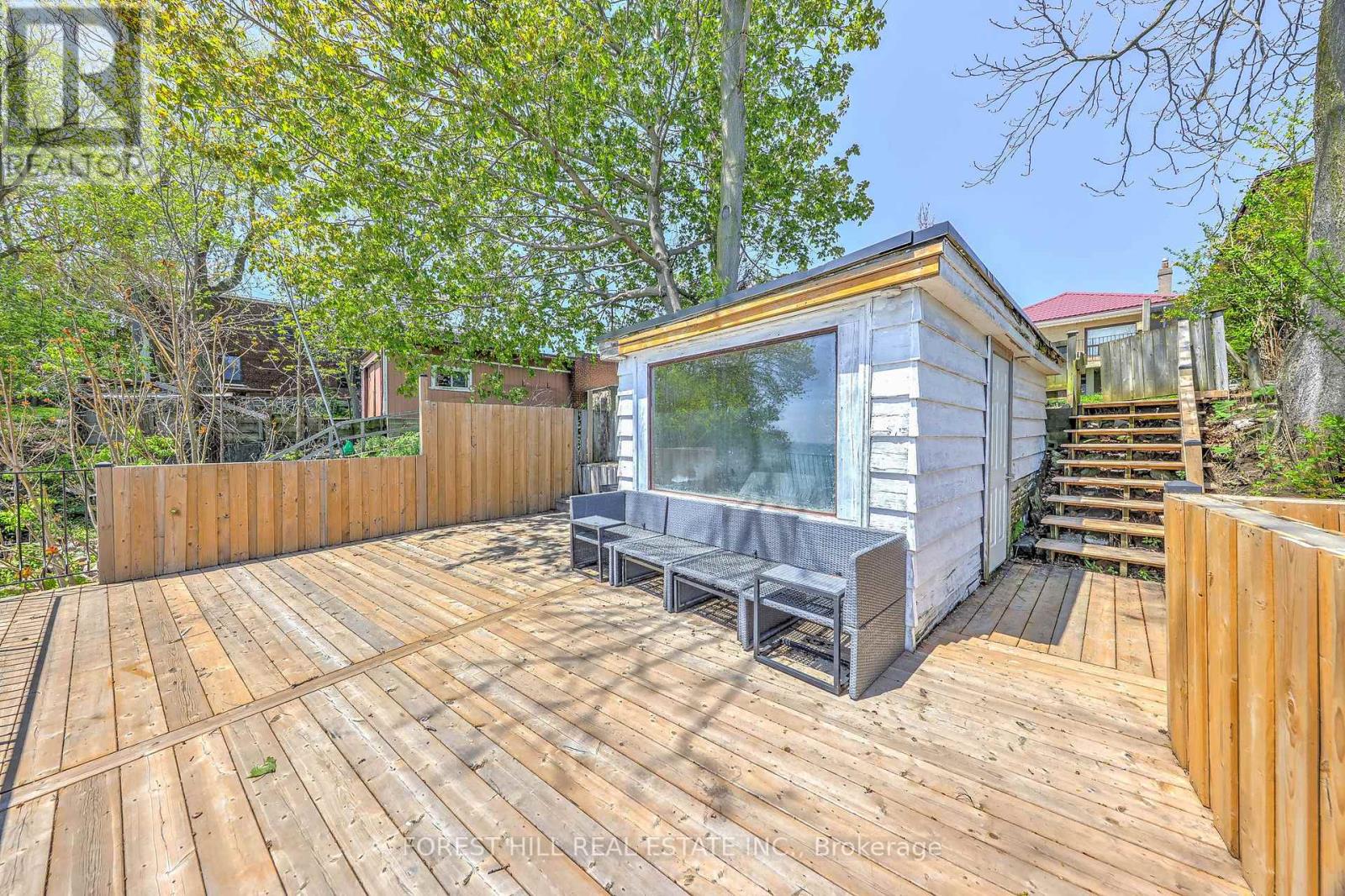 2703 LAKE SHORE BOULEVARD W - 29