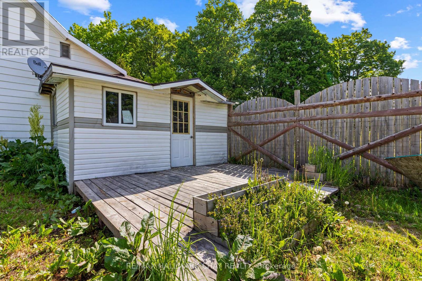 500218 GREY ROAD 12 ROAD - 20