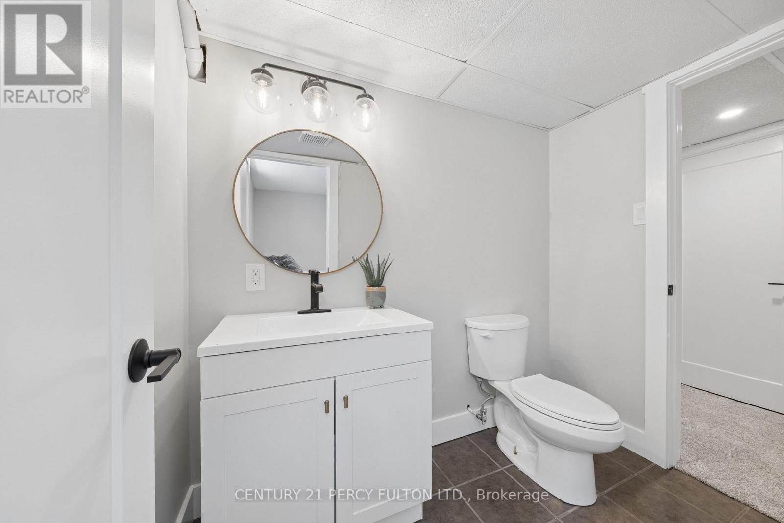 1935 PRATT'S MARINA ROAD - 27