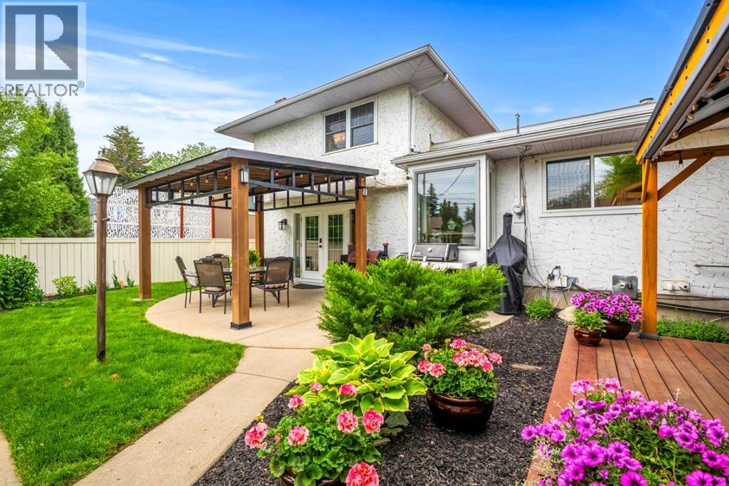1124 Lake Wapta Way SE — photo 38