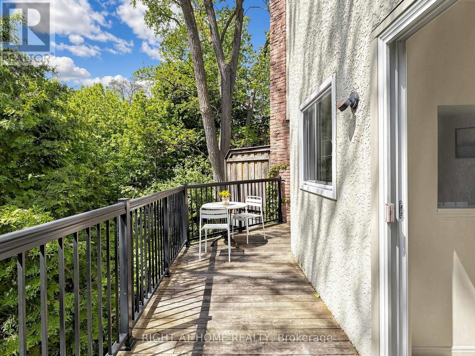 #14 20 BUDGELL TERRACE - 12