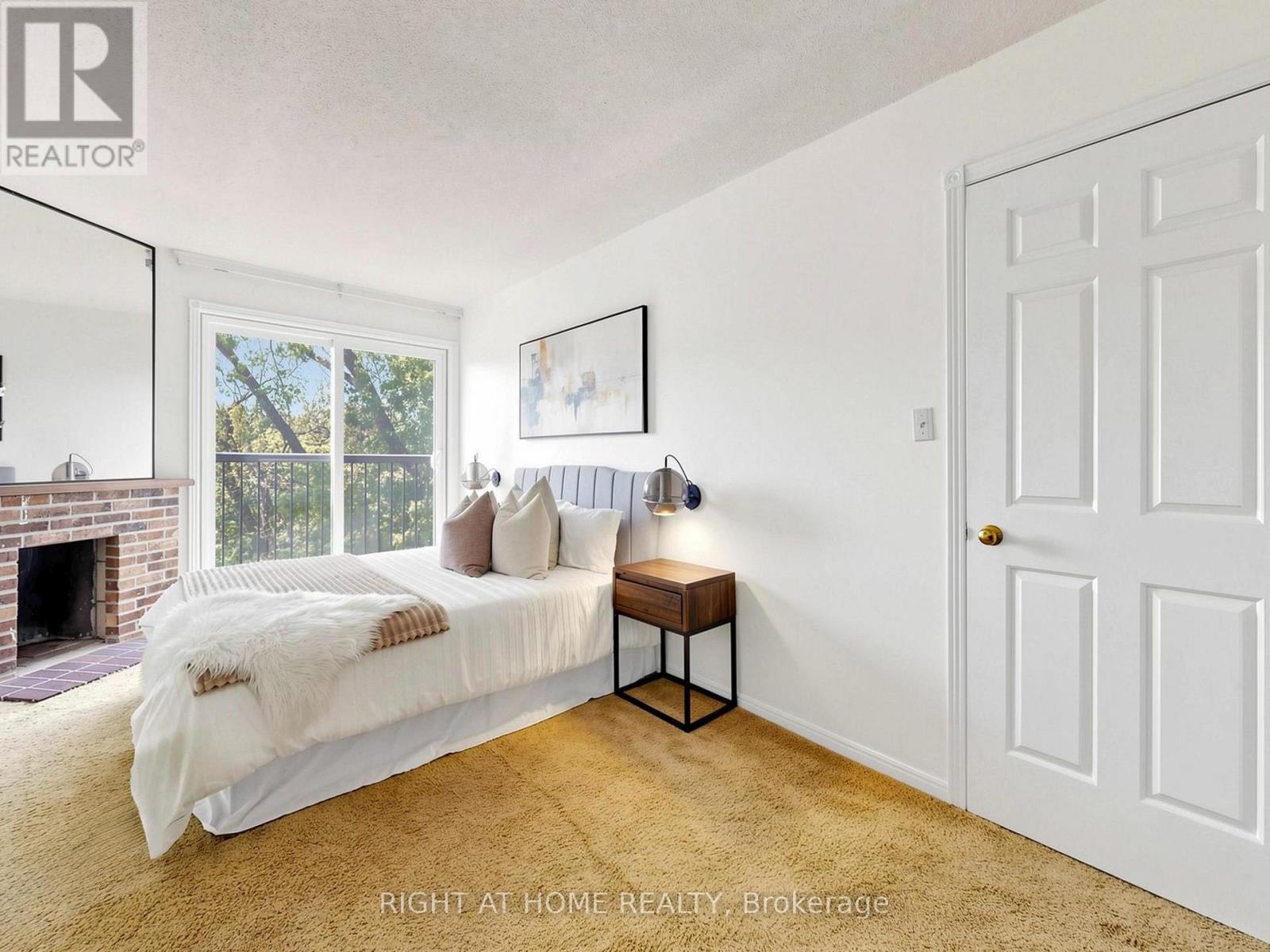 #14 20 BUDGELL TERRACE - 19