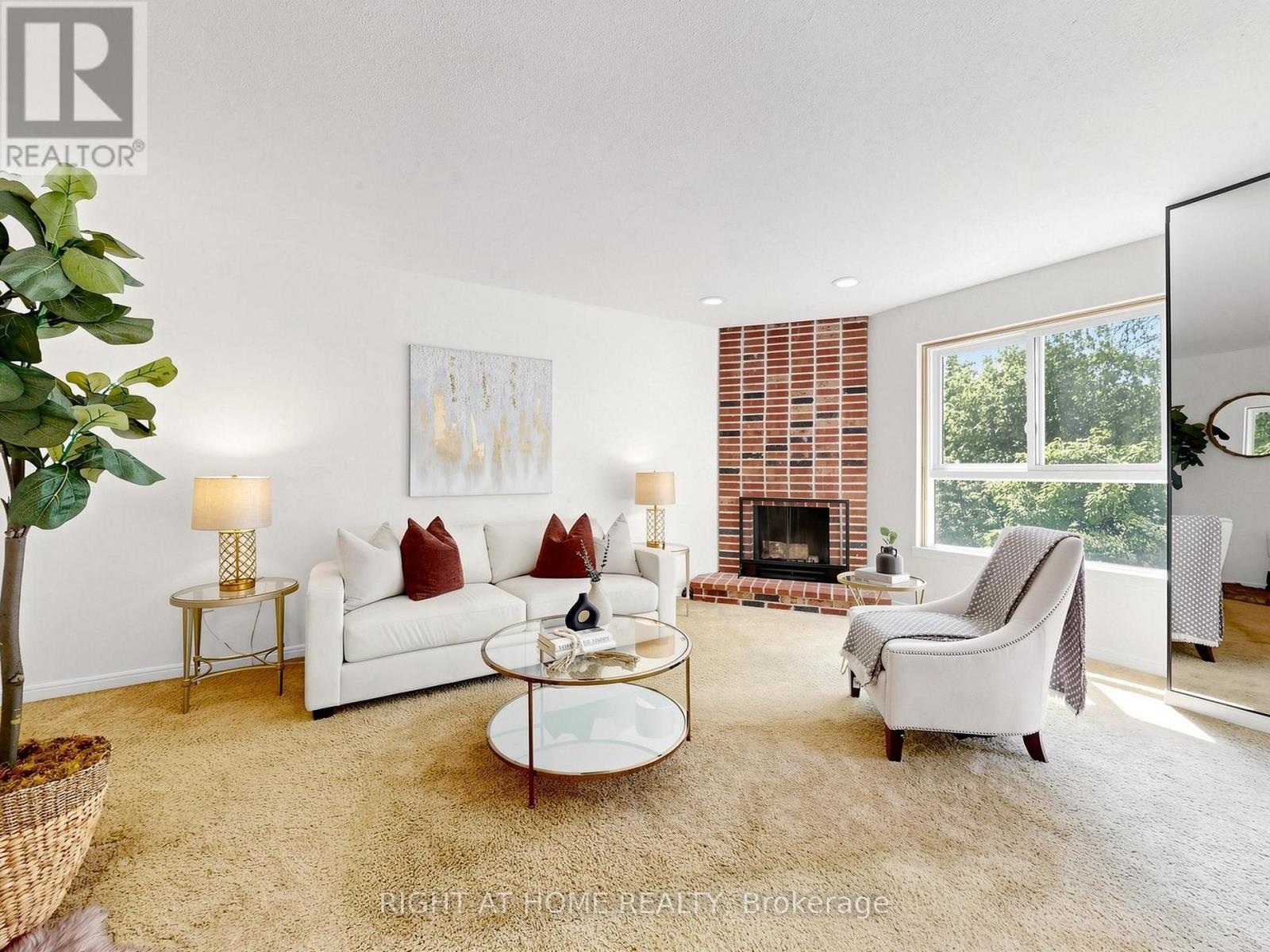 #14 20 BUDGELL TERRACE - 2