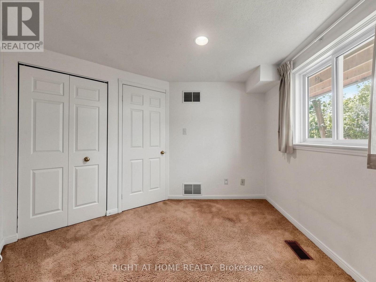 #14 20 BUDGELL TERRACE - 28