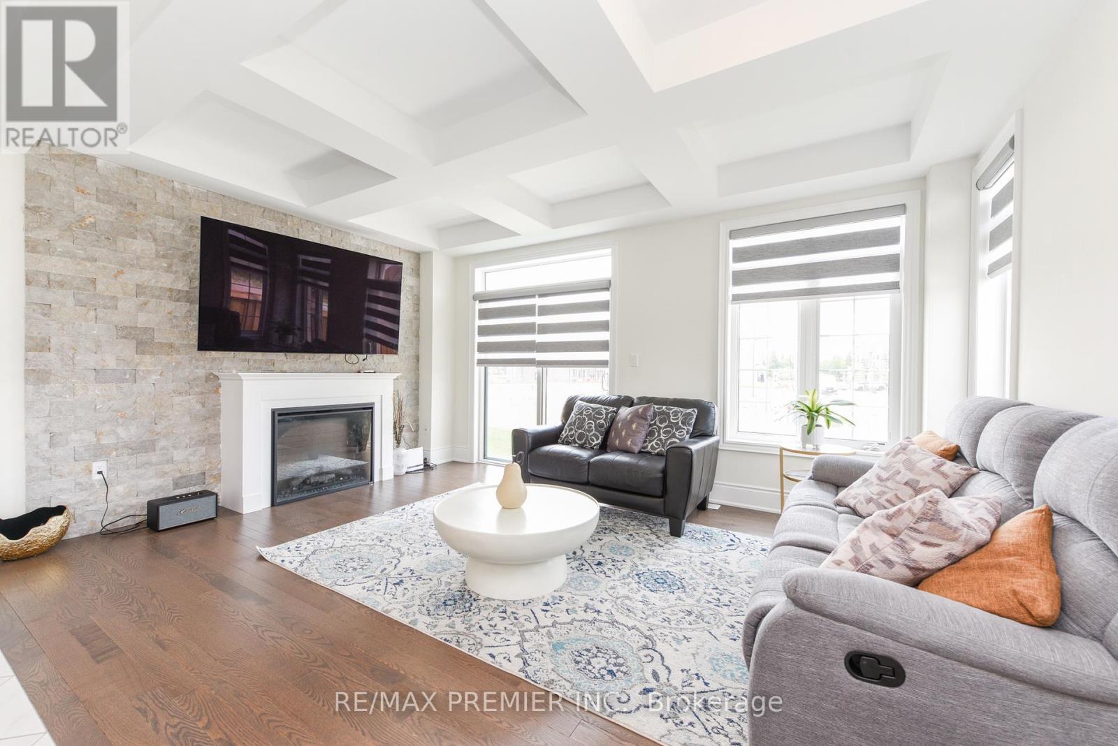 215 HAYRAKE STREET - 15