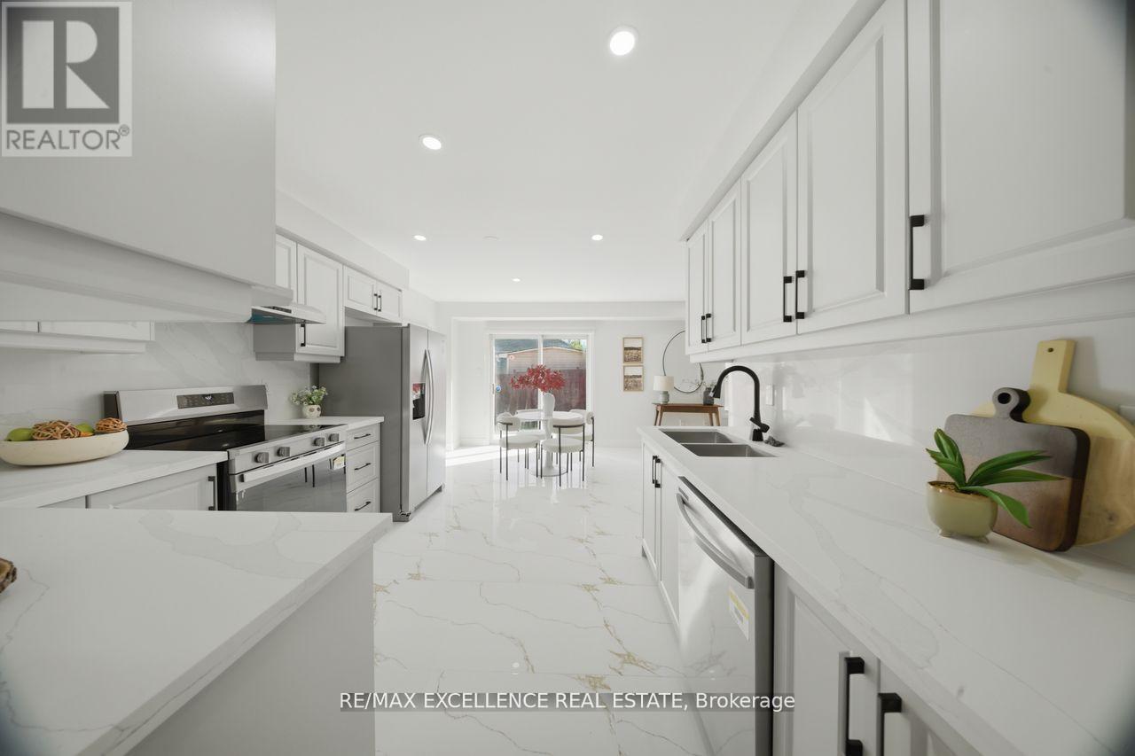 41 BRENTCLIFF DRIVE - 14