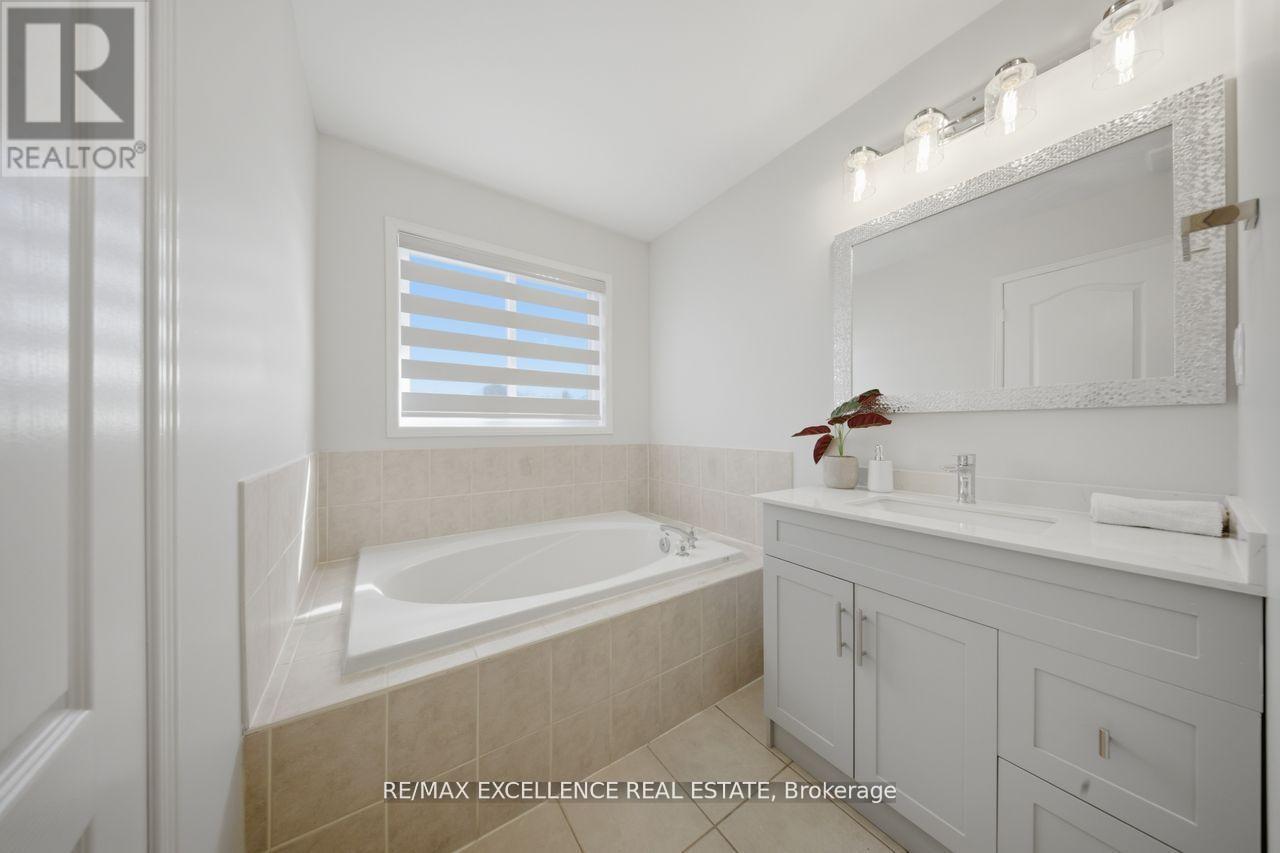 41 BRENTCLIFF DRIVE - 21