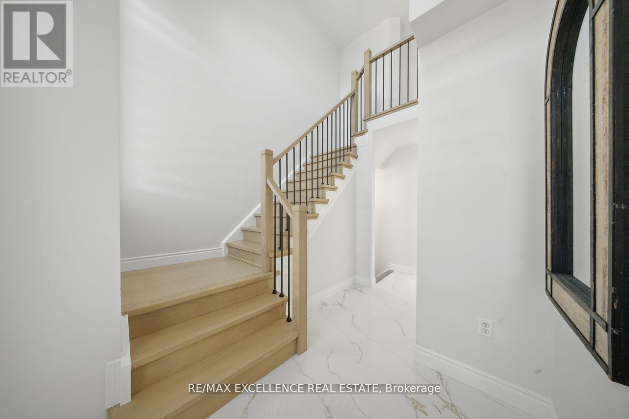 41 BRENTCLIFF DRIVE - 4